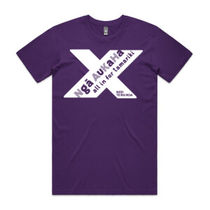 Ngā Aukaha All in for Tamariki logo T-shirt (Mens purple) 