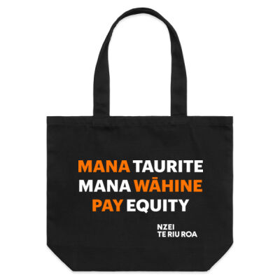 Mana Taurite tote bag (black) Thumbnail
