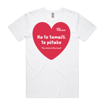 Ko te tamaiti te pūtake heart (mens black & white) Thumbnail